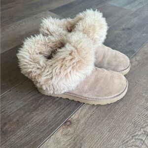 UGG Sheepskin Fluffy Ankle Boot